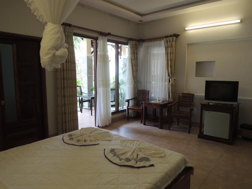 Ngoc Bich Bungalow Hotel Phan Thiet Room photo